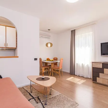 Apartment Villa Vizula